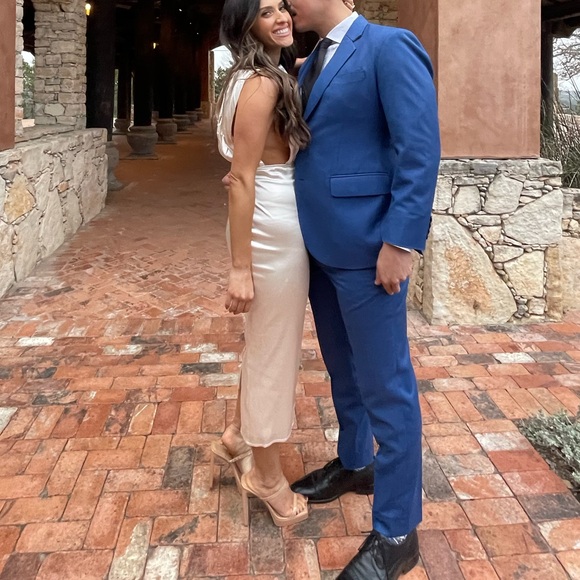 Lena size small dress champagne (close to cream) worn once DRY CLEANED - Picture 5 of 6